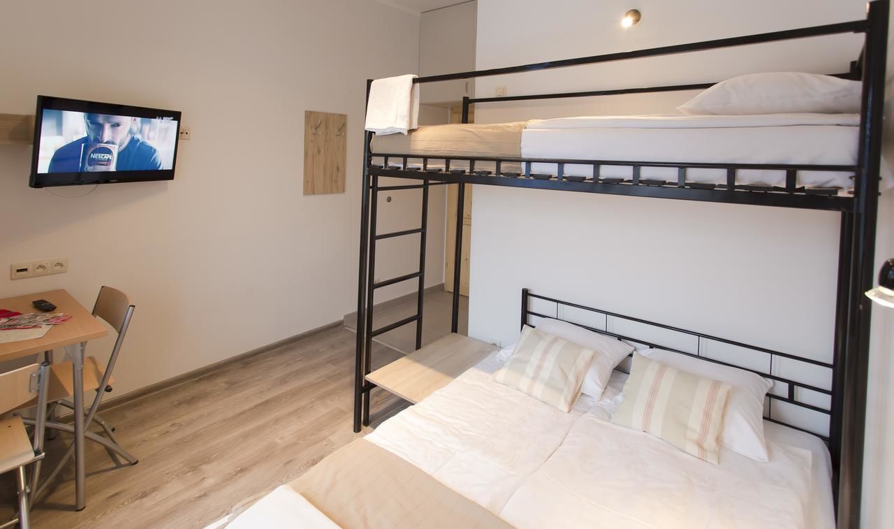 Хостелы Arcus Premium Hostel Варшава-39